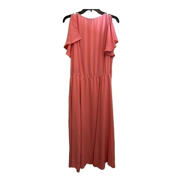 LOVE by Design FLUTTER SLEEVE WRAP MAXI DRESS IN PINK - Picture 3 of 14